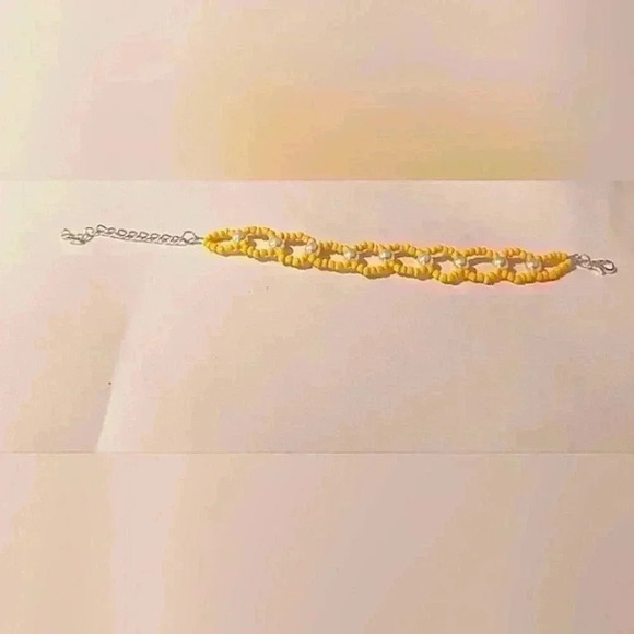 Beaded bracelet made in the Florida Keys - Picture 3 of 5